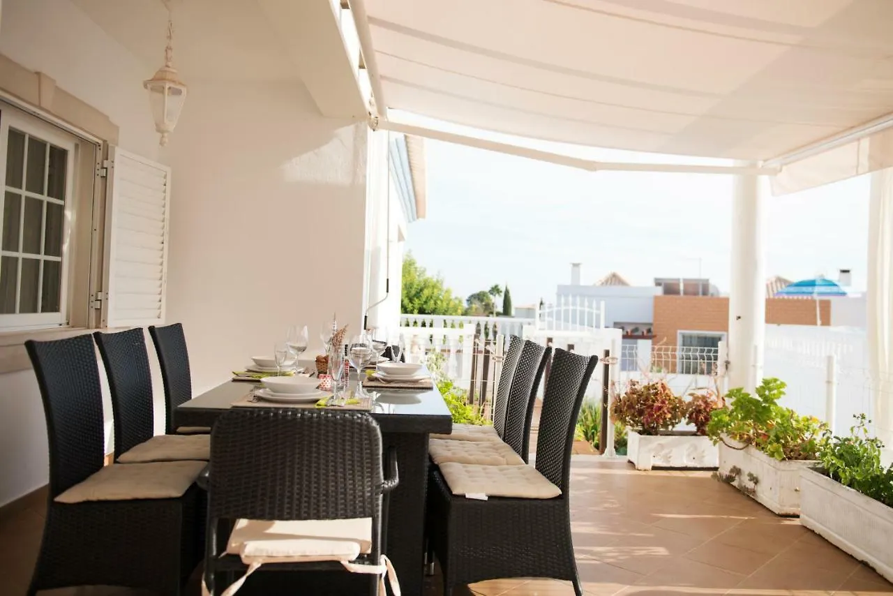 펜션 Villa Oliveira 알부페이라