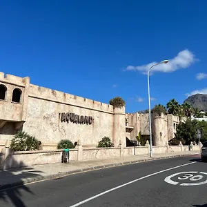 https://apt-malibu.in-canary-islands.com